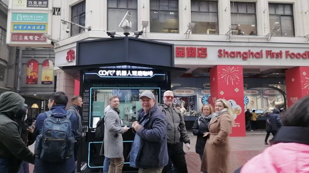 High-quality robot cafe